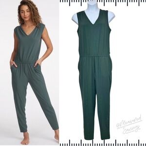 THRIVE SOCIETE [Large - NWT] Green Apres Jumpsuit.  Thrive Societe